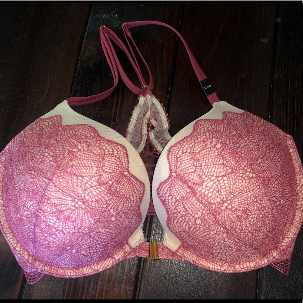 Very sexy lace back push up bra